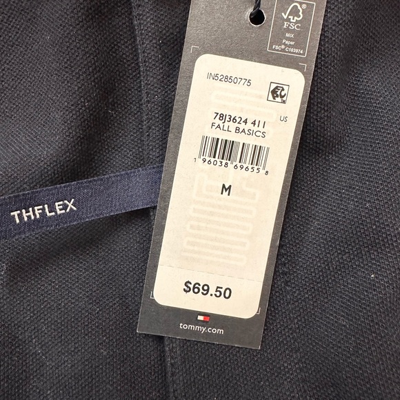 Tommy Hilfiger Men's Long Sleeve Polo Shirt in Regular Fit - Picture 6 of 6